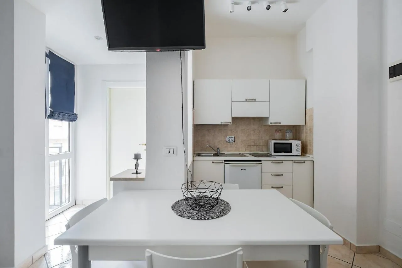 בולוניה Delia'S Studios In The City Center By Wonderful Italy
