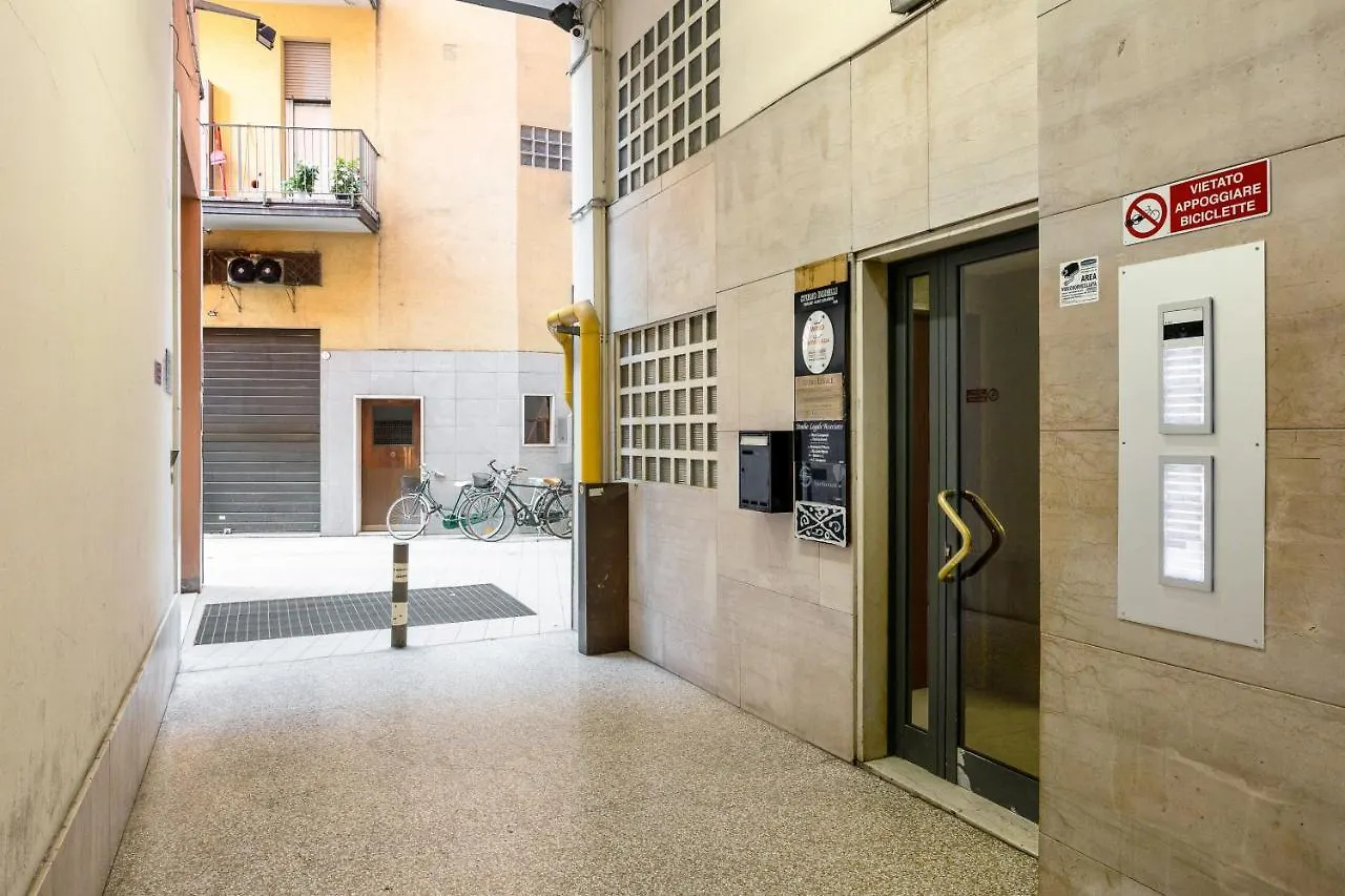בולוניה Delia'S Studios In The City Center By Wonderful Italy דירה
